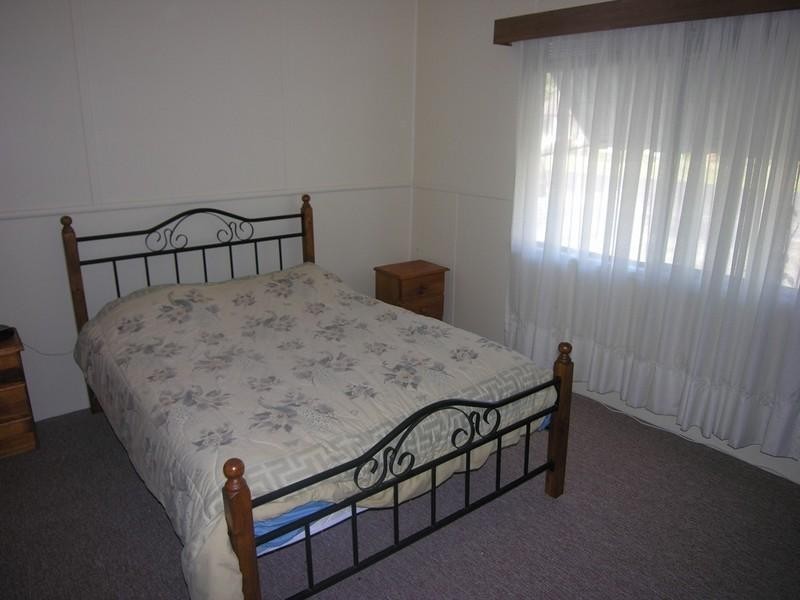 2 Kewalo Avenue, Budgewoi NSW 2262