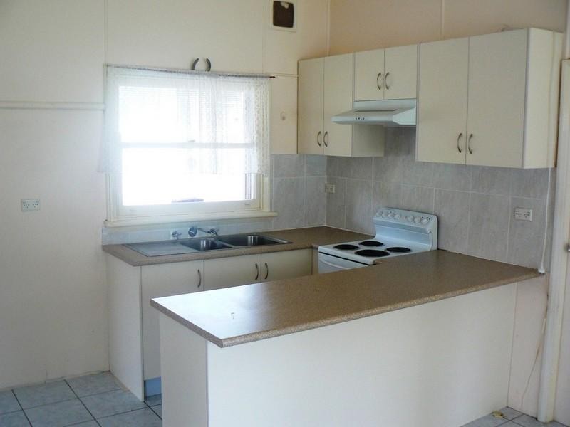 34 Manoa Road, Budgewoi NSW 2262