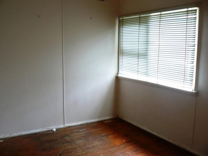 34 Manoa Road, Budgewoi NSW 2262