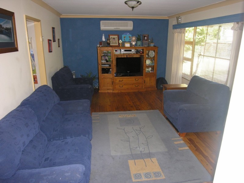 Mannering Park NSW 2259