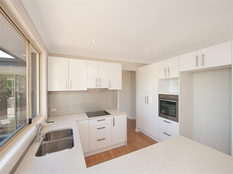 2B Tramway Road, North Avoca NSW 2260