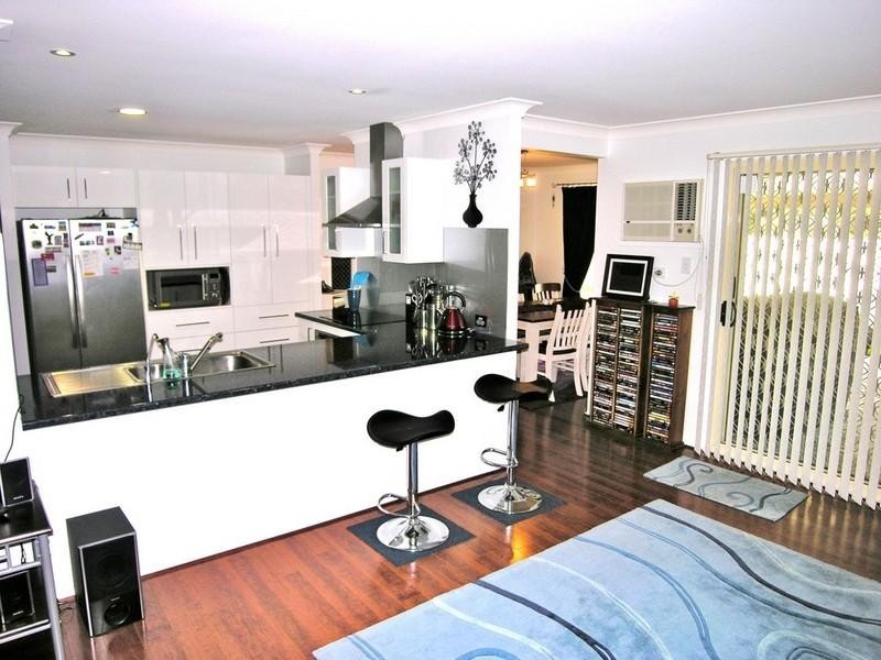 13 Anchorage Circuit, Summerland Point NSW 2259