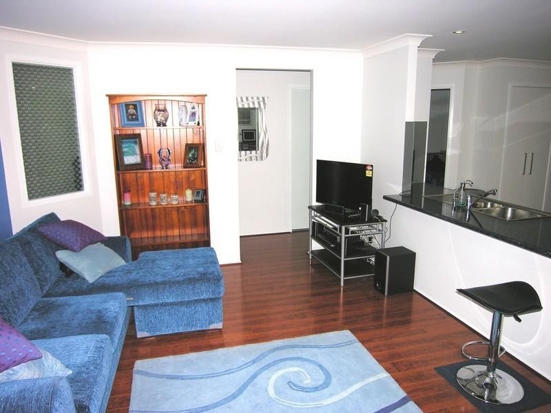 13 Anchorage Circuit, Summerland Point NSW 2259