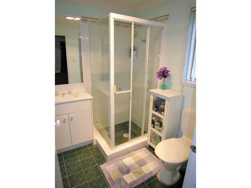 13 Anchorage Circuit, Summerland Point NSW 2259