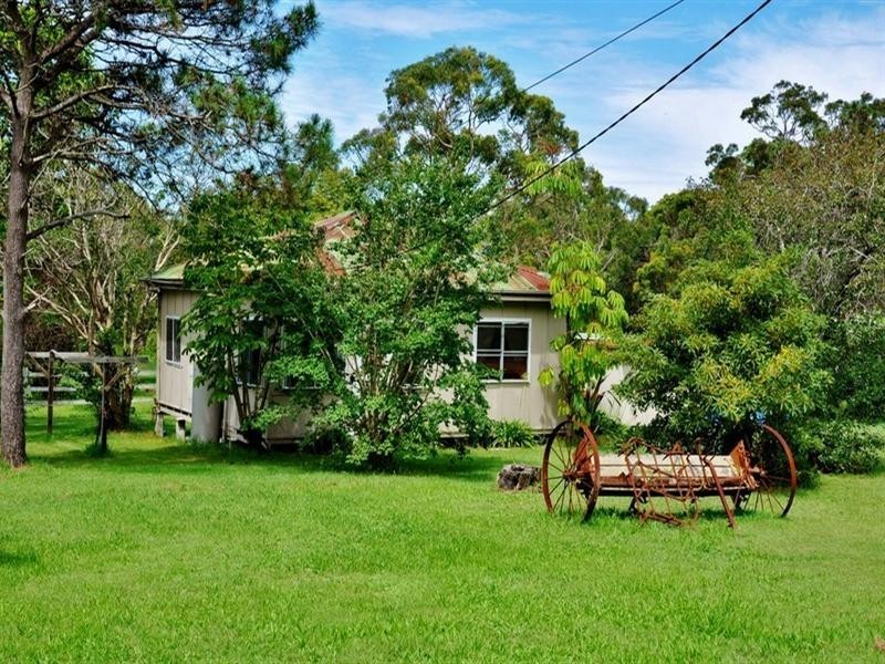 8 Basford Road, Lake Munmorah NSW 2259