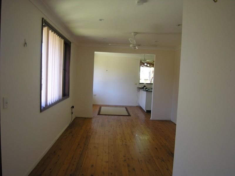 49 Laelana Avenue, Budgewoi NSW 2262