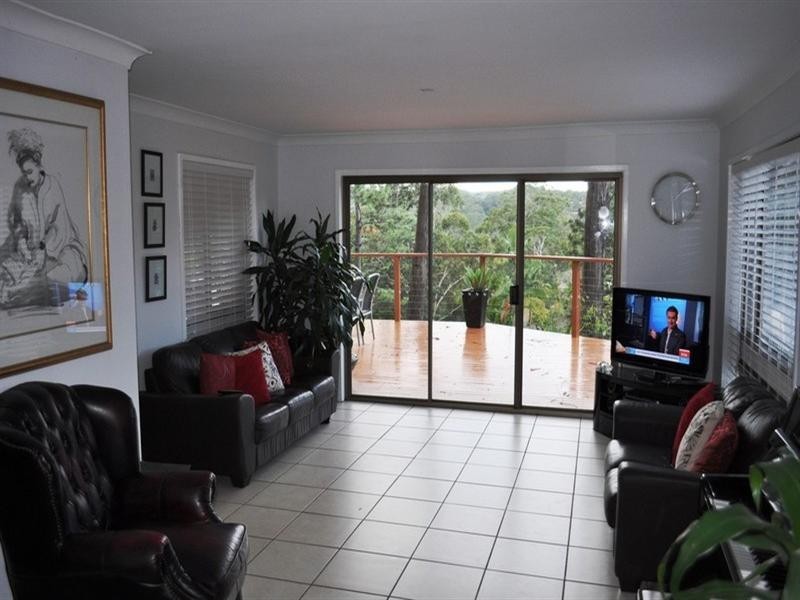 19 Gregory Street, Wyoming NSW 2250