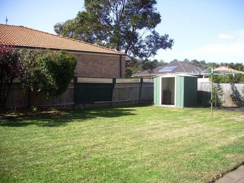 19 Elizabeth Bay Drive, Lake Munmorah NSW 2259