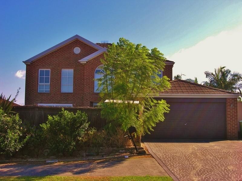 137 Roper Road, Blue Haven NSW 2262