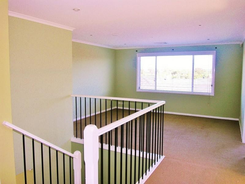 137 Roper Road, Blue Haven NSW 2262