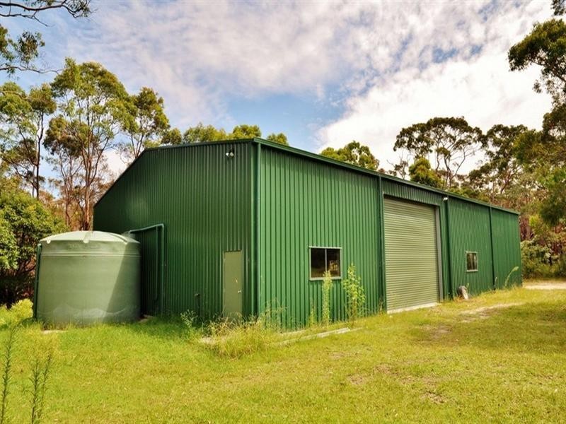 8 Basford Road, Doyalson North NSW 2262