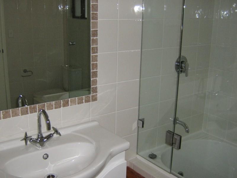 4 Elizabeth Bay Drive, Lake Munmorah NSW 2259