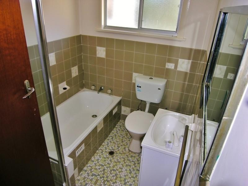 2 Uwa Street, Budgewoi NSW 2262