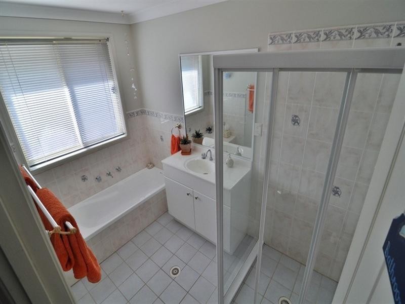 Halekulani NSW 2262
