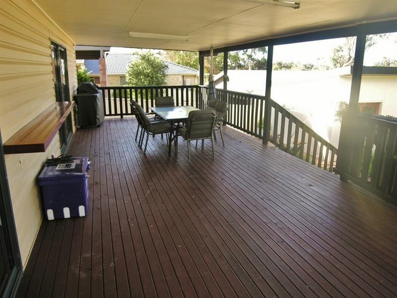 5 Woodlawn Drive, Budgewoi NSW 2262