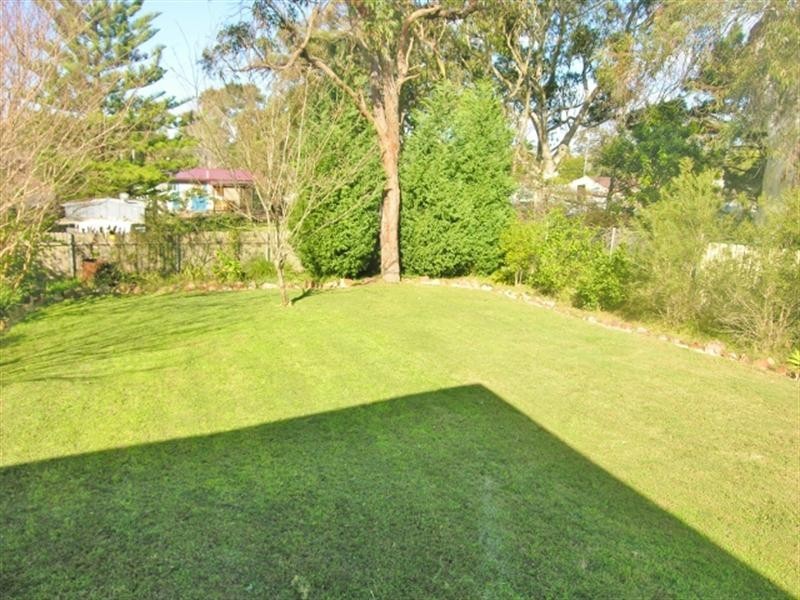 5 Woodlawn Drive, Budgewoi NSW 2262