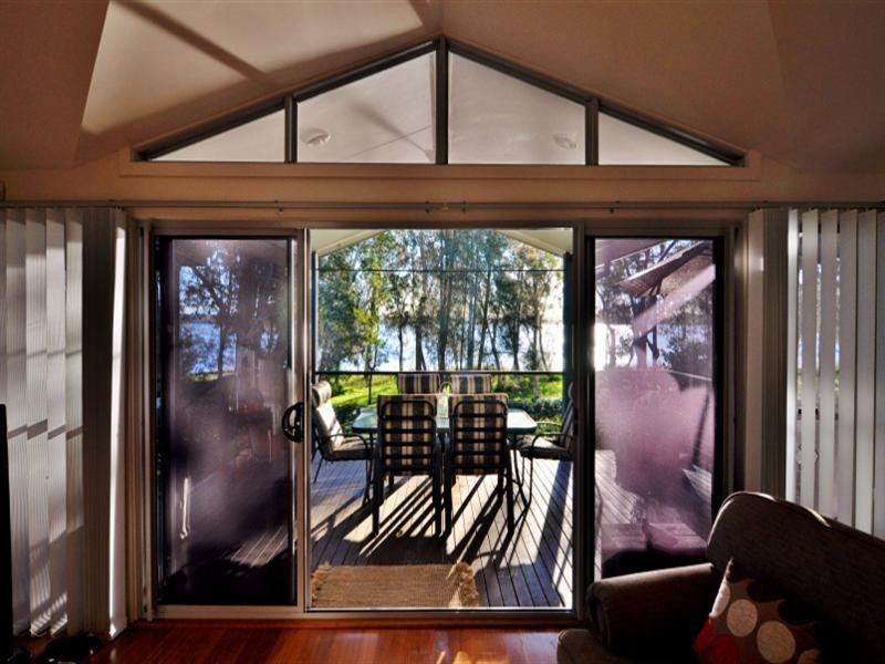 4 Kyong Avenue, Buff Point NSW 2262