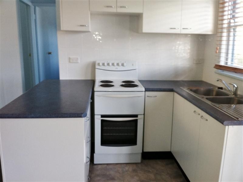 101 Natuna Avenue, Budgewoi NSW 2262