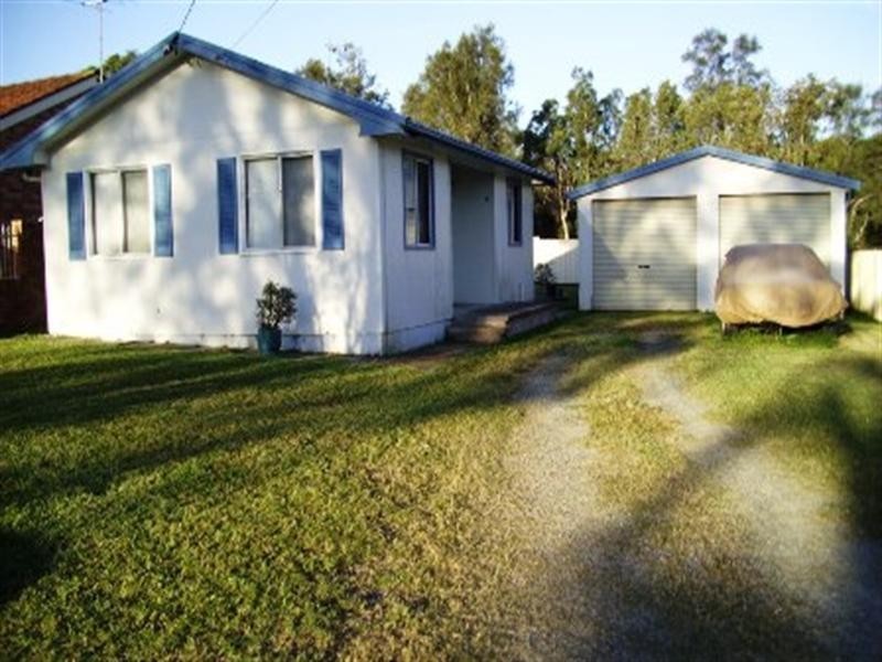 9 Barker Avenue, San Remo NSW 2262