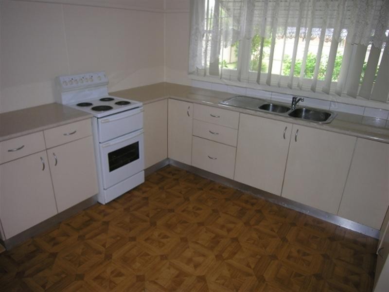 5 Wallarah Road, Gorokan NSW 2263