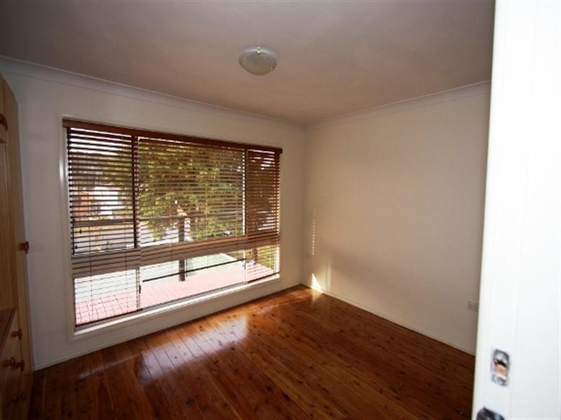 16a Elouera Avenue, Buff Point NSW 2262