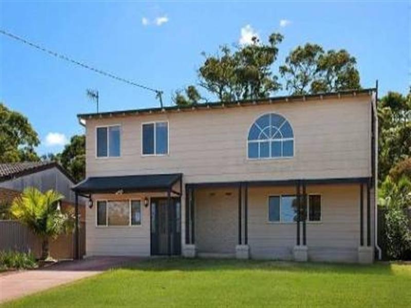 31 Eyre Crescent, San Remo NSW 2262