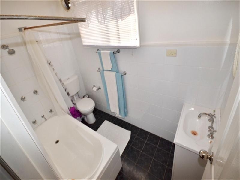 13 Boronia Road, Lake Munmorah NSW 2259