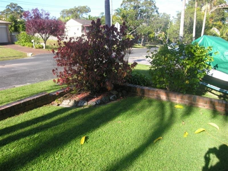 40 Dianne Avenue, Lake Munmorah NSW 2259