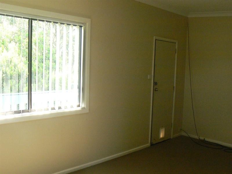 32 Elizabeth Bay Drive, Lake Munmorah NSW 2259