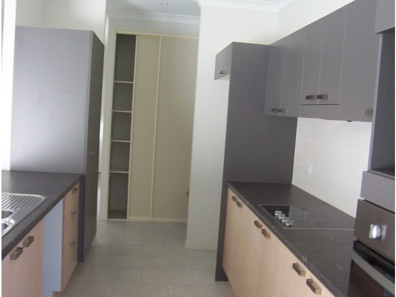 Bentley Park QLD 4869