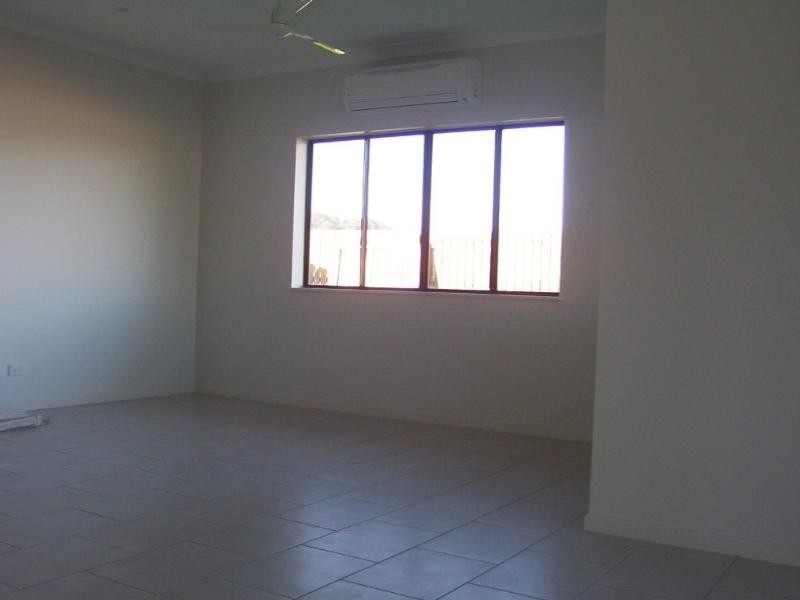 Bentley Park QLD 4869