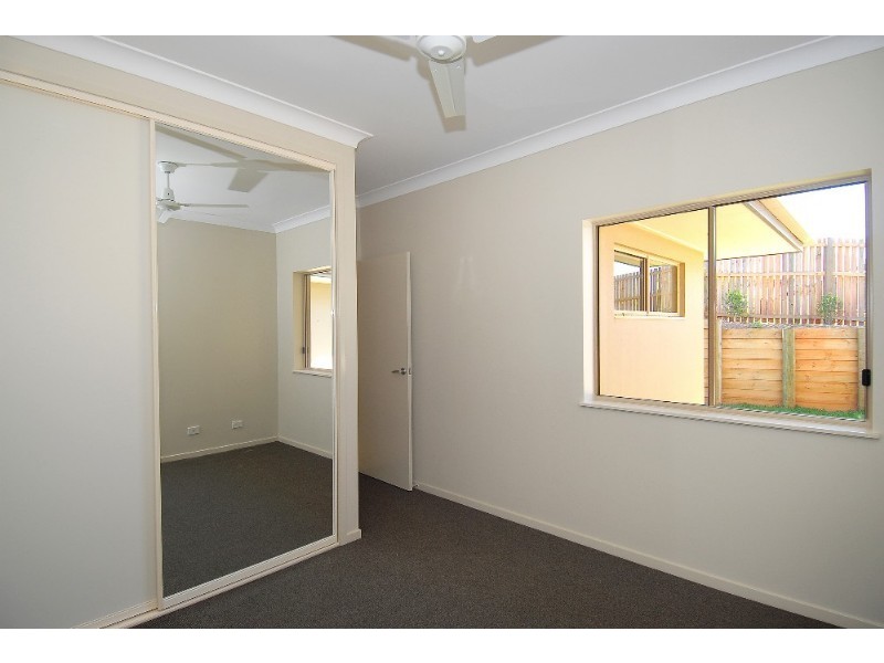 Bentley Park QLD 4869