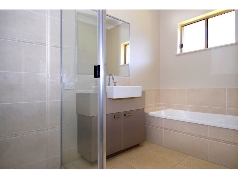 Bentley Park QLD 4869