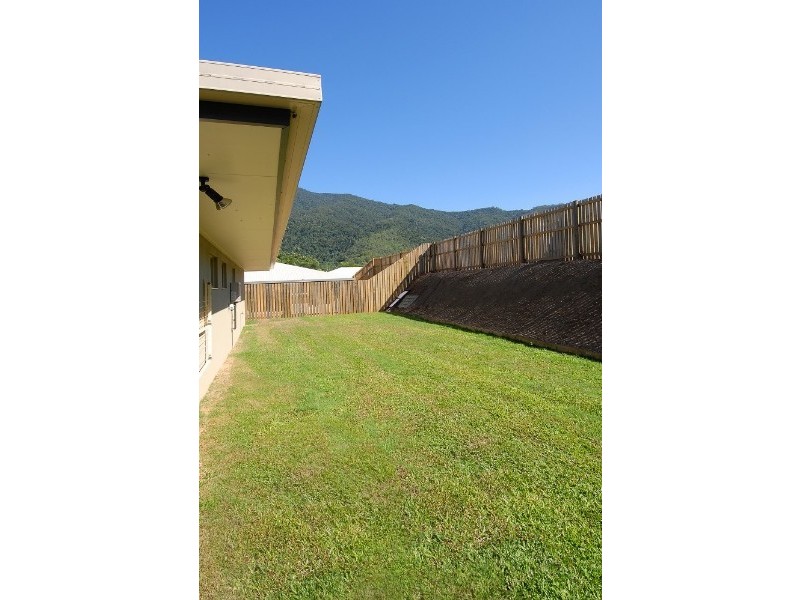 Bentley Park QLD 4869