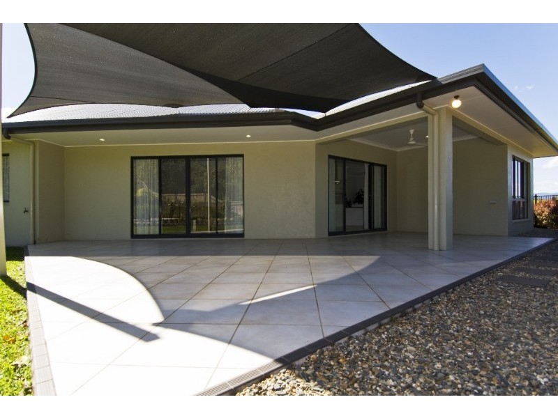 Bentley Park QLD 4869