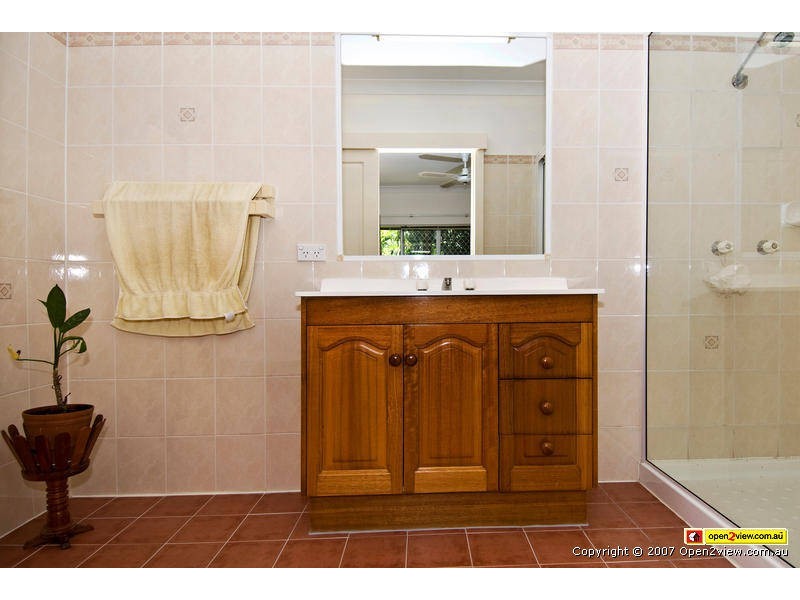 Redlynch QLD 4870