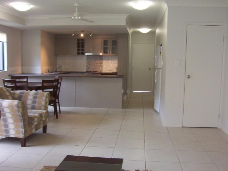 Redlynch QLD 4870