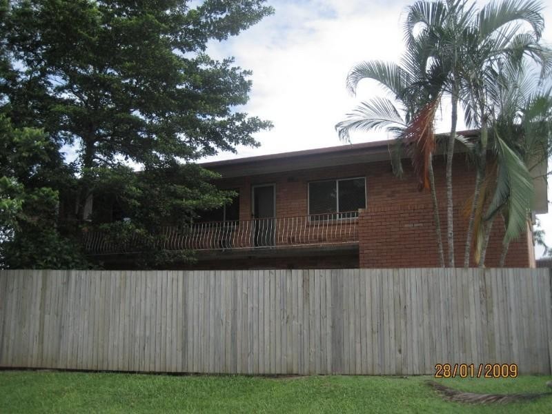 12 Sandown Close, Woree QLD 4868