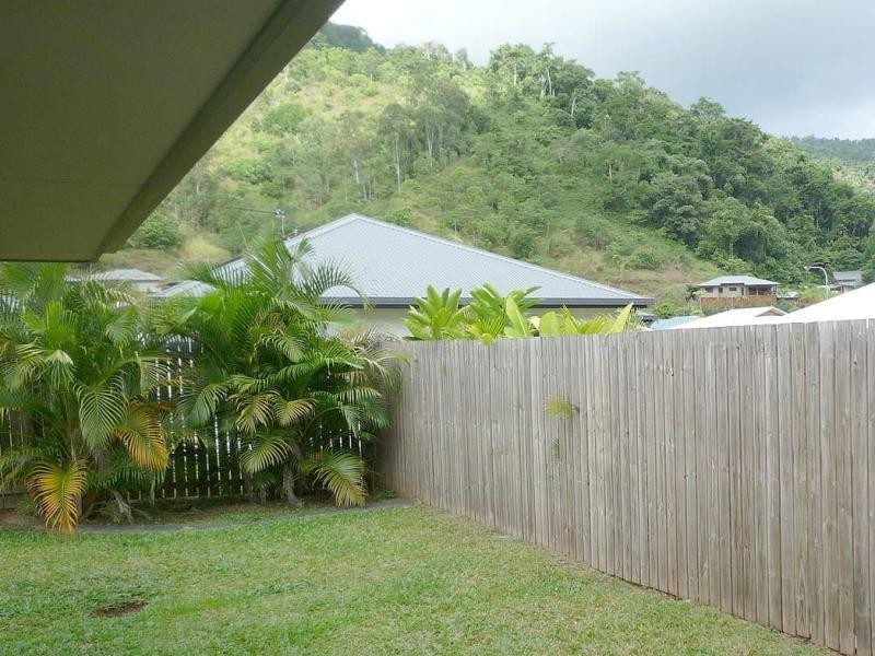 99 Gamburra Drive, Redlynch QLD 4870