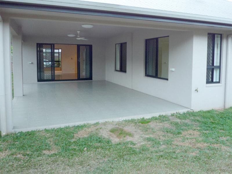 99 Gamburra Drive, Redlynch QLD 4870