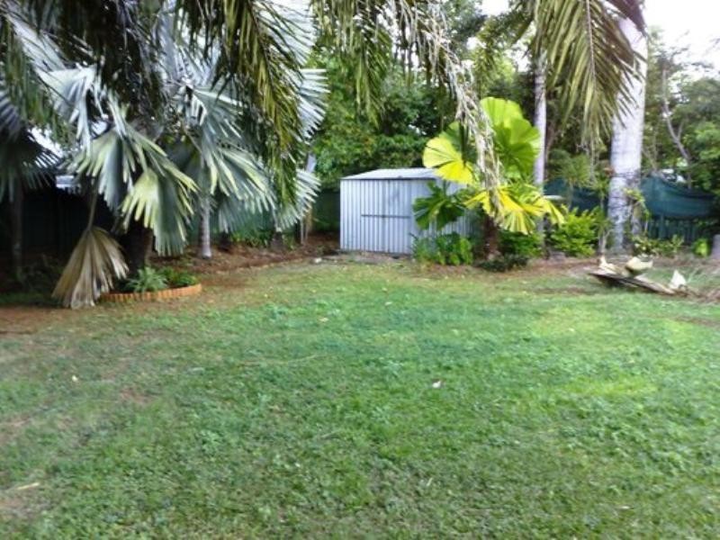 61 Michaelangelo Drive, Redlynch QLD 4870