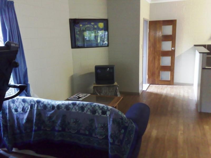 61 Michaelangelo Drive, Redlynch QLD 4870