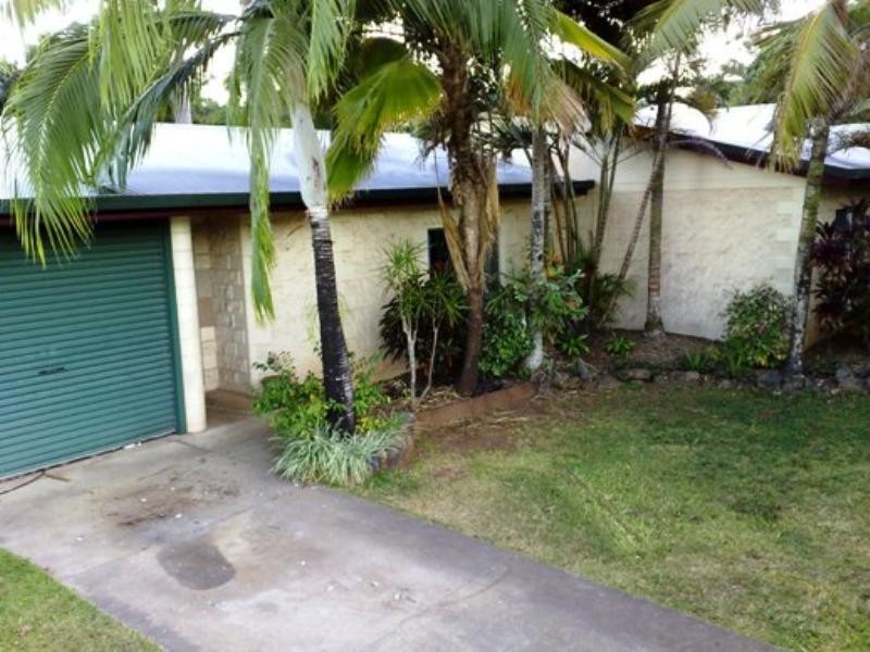 61 Michaelangelo Drive, Redlynch QLD 4870