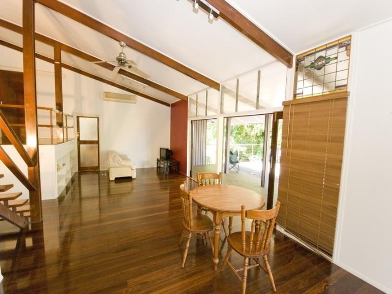 9 Bellevue Crescent, Edge Hill QLD 4870