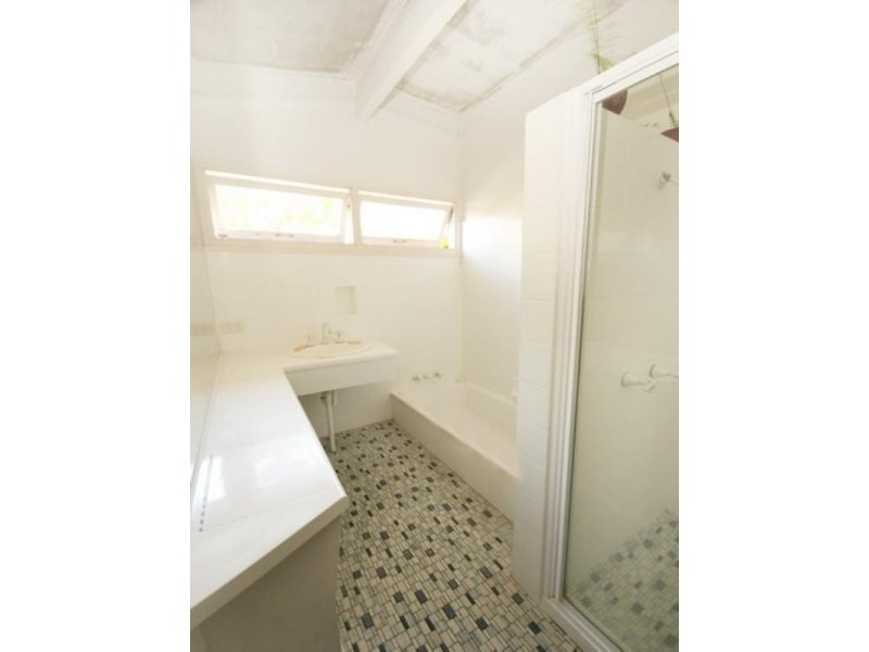 9 Bellevue Crescent, Edge Hill QLD 4870