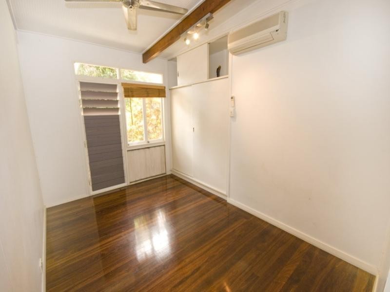 9 Bellevue Crescent, Edge Hill QLD 4870