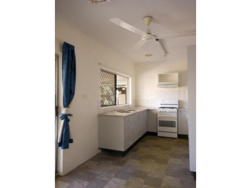 10 Orpheus, Mount Sheridan QLD 4868