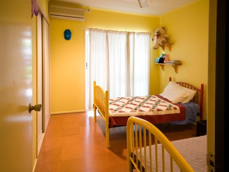 45 Baronia Crescent, Holloways Beach QLD 4878