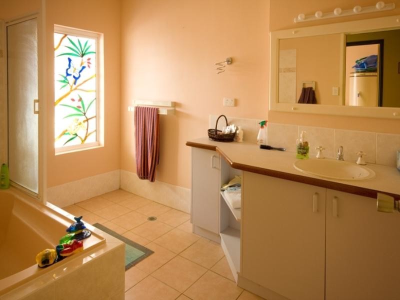 45 Baronia Crescent, Holloways Beach QLD 4878