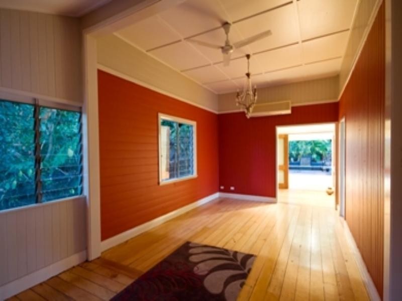 1 and 2/131 Old Smithfield Road, Freshwater QLD 4870